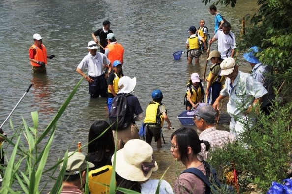 琵琶湖のシジミ復活大作戦　二枚貝のすみやすい環境整備を目指す「里湖づくり」プロジェクト