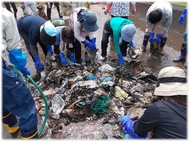 琵琶湖におけるマイクロプラスチック問題～私たちだからこそできる事～